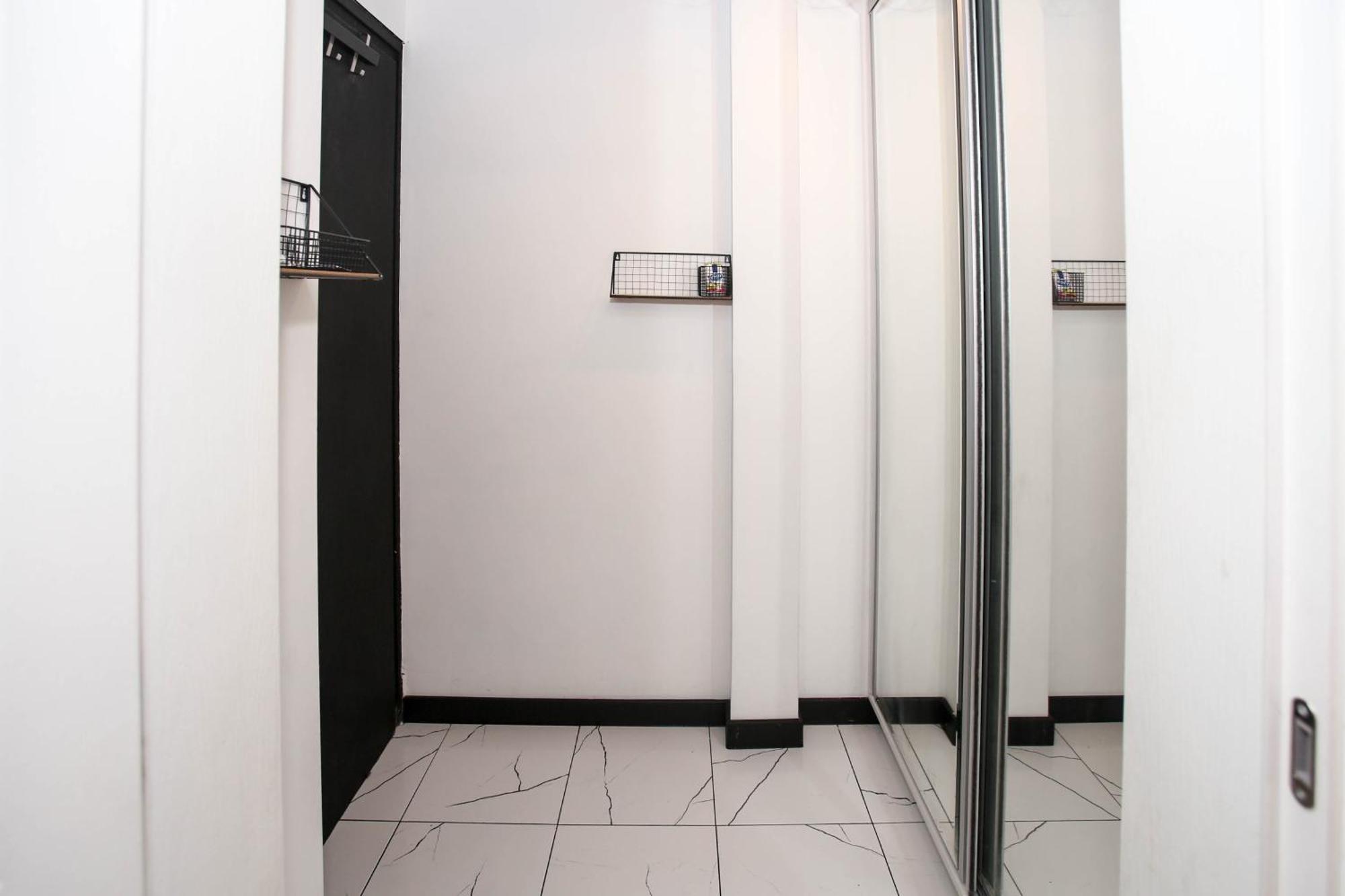 Perfect Long-Term Stay Stylish And Spacious Top Center Next To Vitosha Blvd Sofia Esterno foto