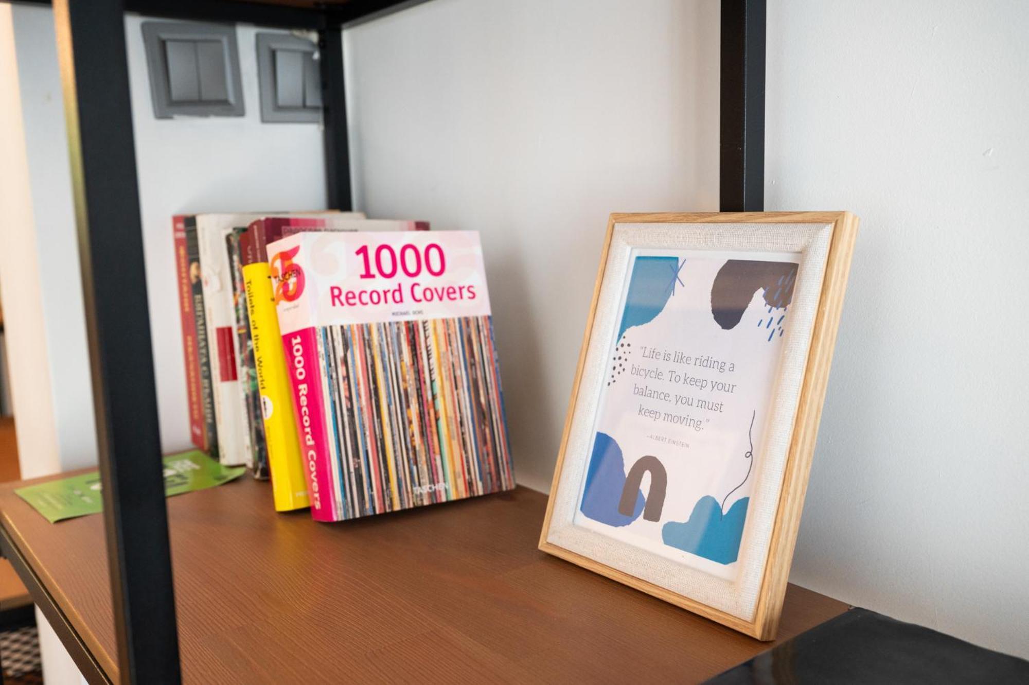 Perfect Long-Term Stay Stylish And Spacious Top Center Next To Vitosha Blvd Sofia Esterno foto