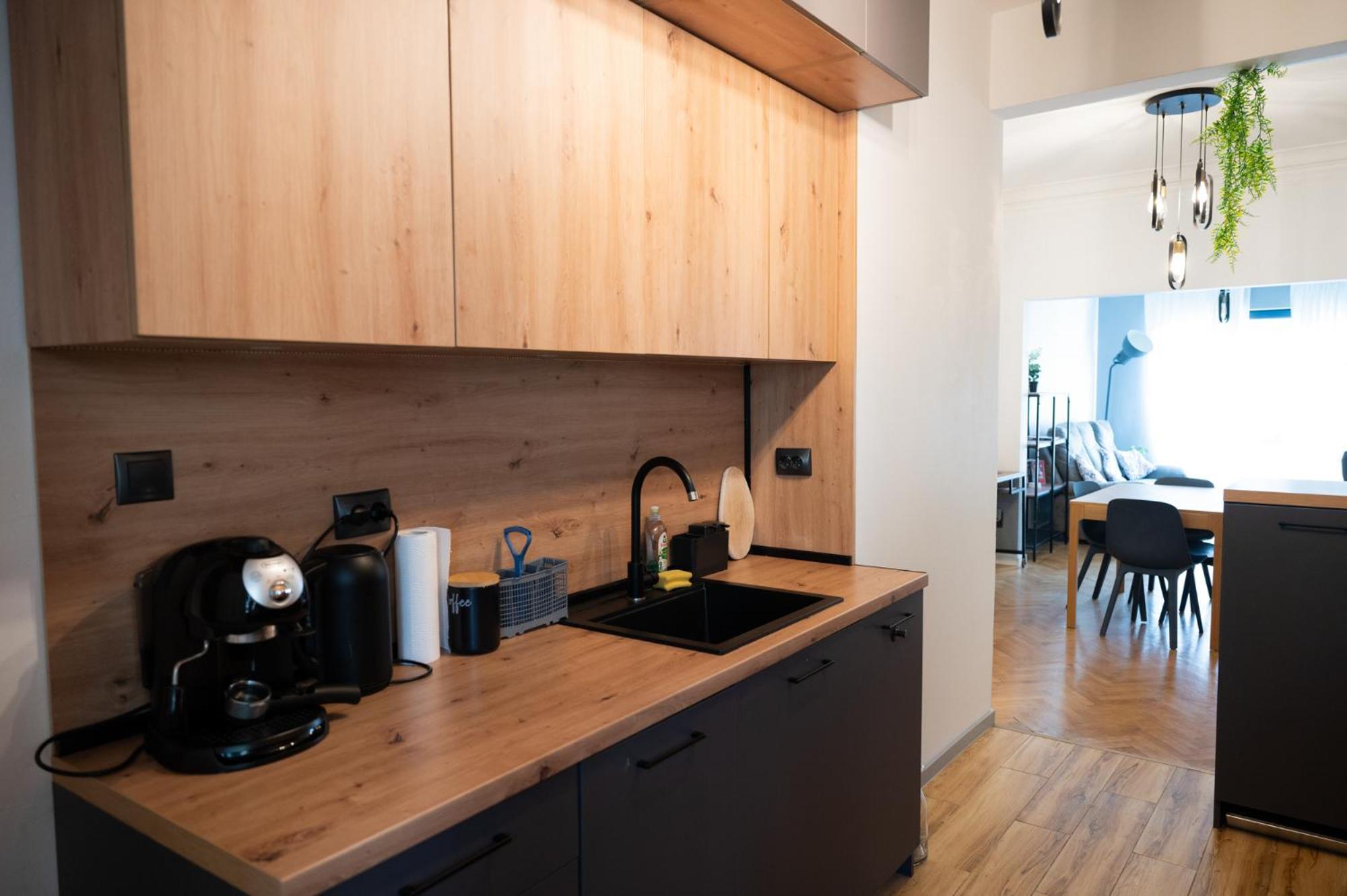 Perfect Long-Term Stay Stylish And Spacious Top Center Next To Vitosha Blvd Sofia Esterno foto