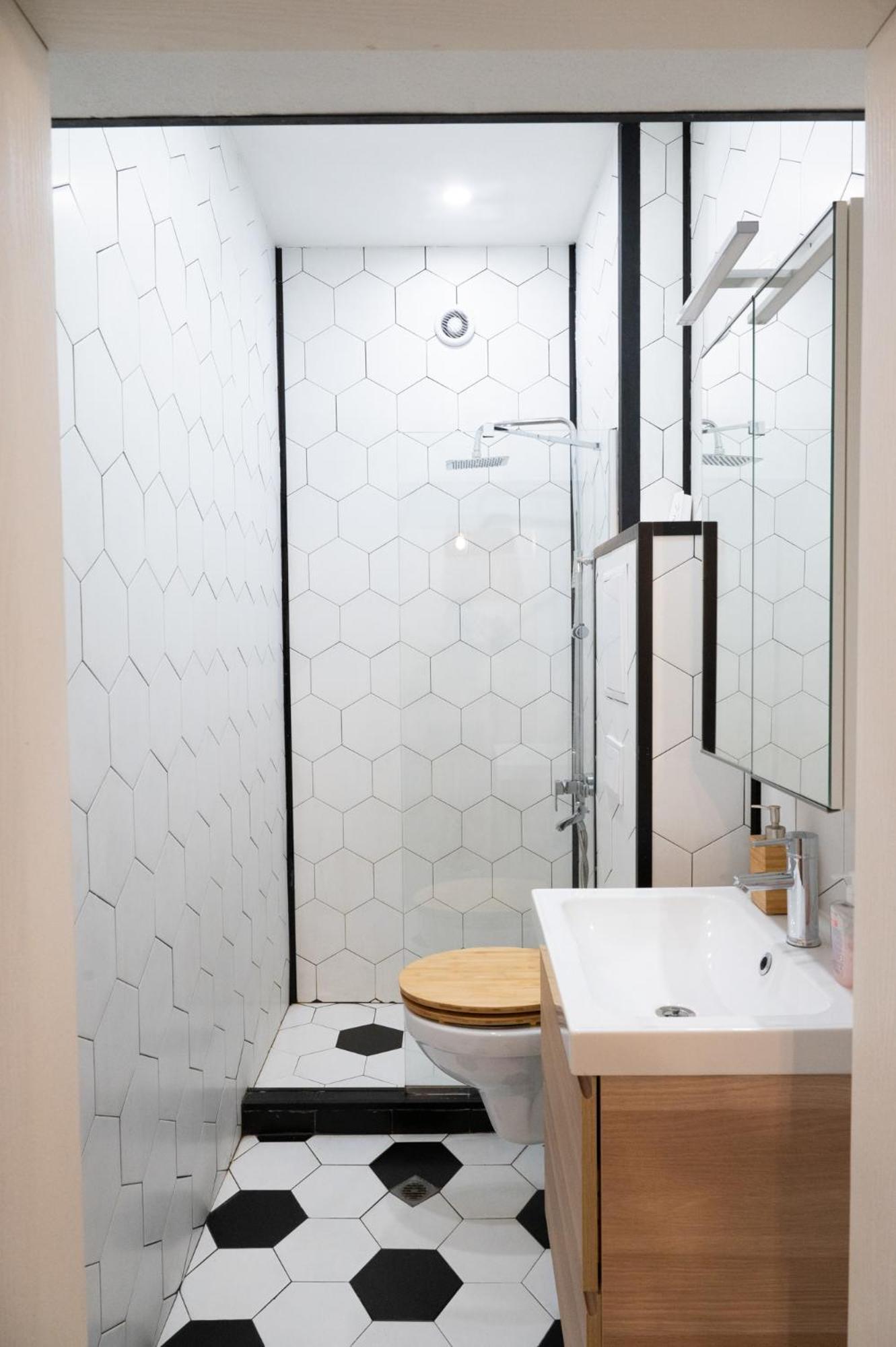 Perfect Long-Term Stay Stylish And Spacious Top Center Next To Vitosha Blvd Sofia Esterno foto